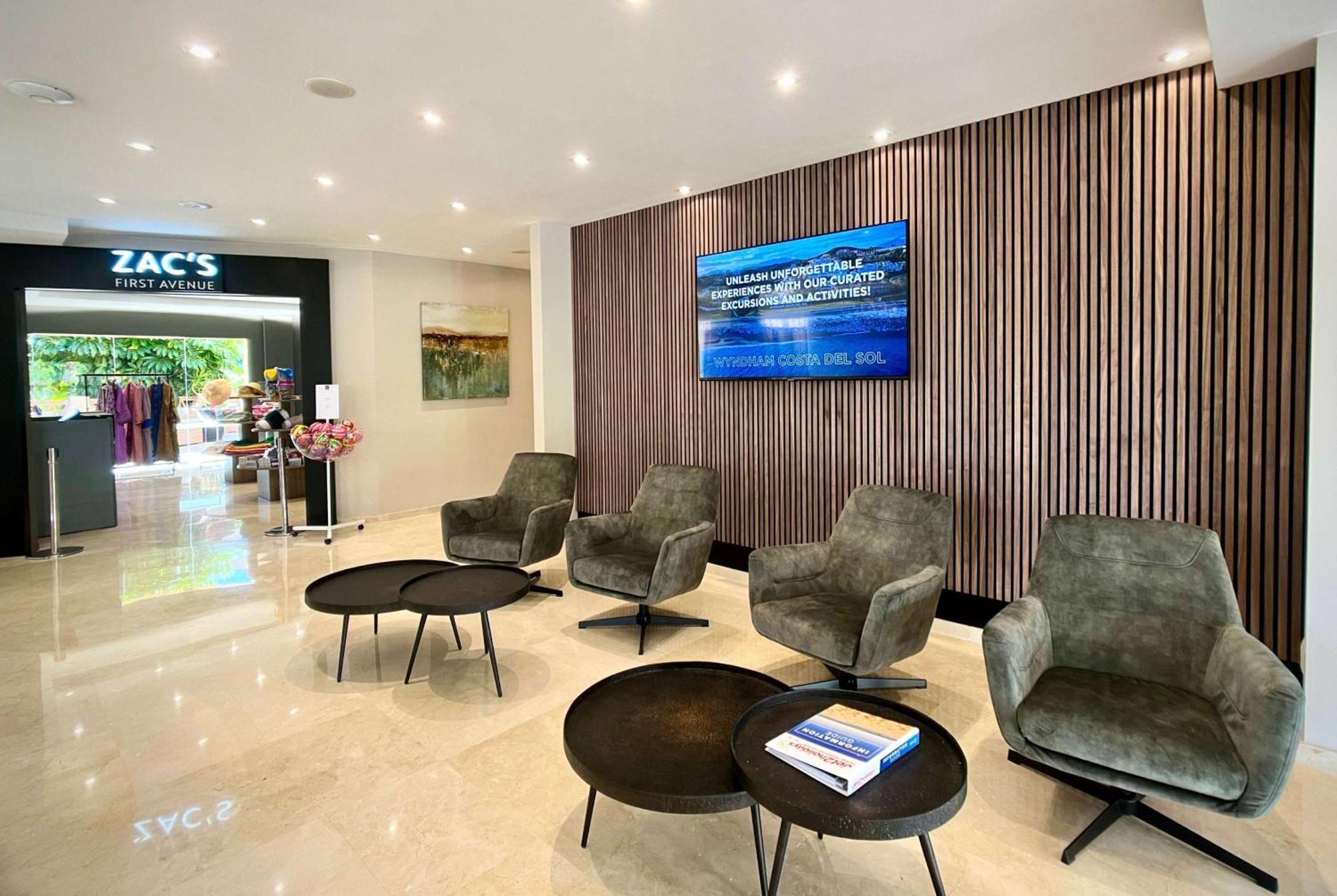 Wyndham Grand Costa Del Sol Aparthotel El Faro Exterior foto