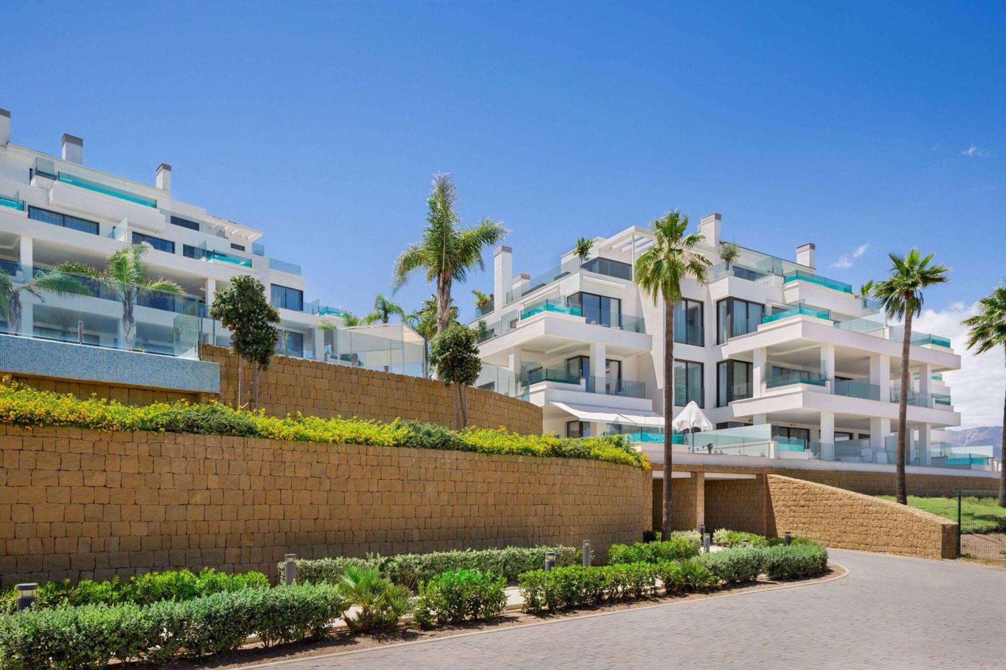 Wyndham Grand Costa Del Sol Aparthotel El Faro Exterior foto